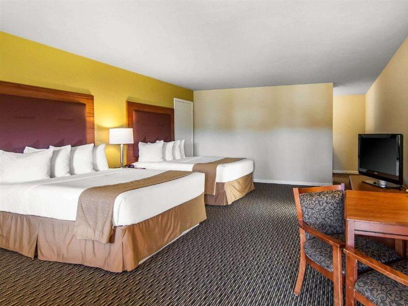 Quality Inn & Suites At Coos Bay North Bend Esterno foto
