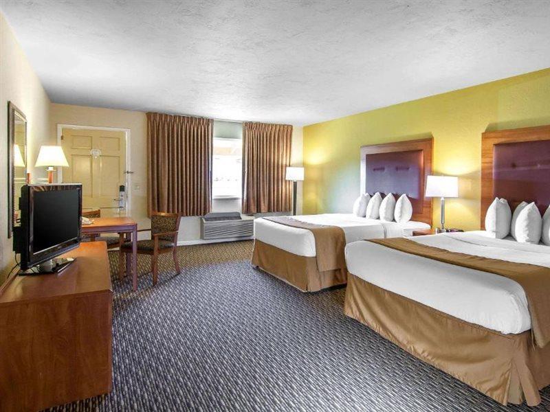 Quality Inn & Suites At Coos Bay North Bend Esterno foto