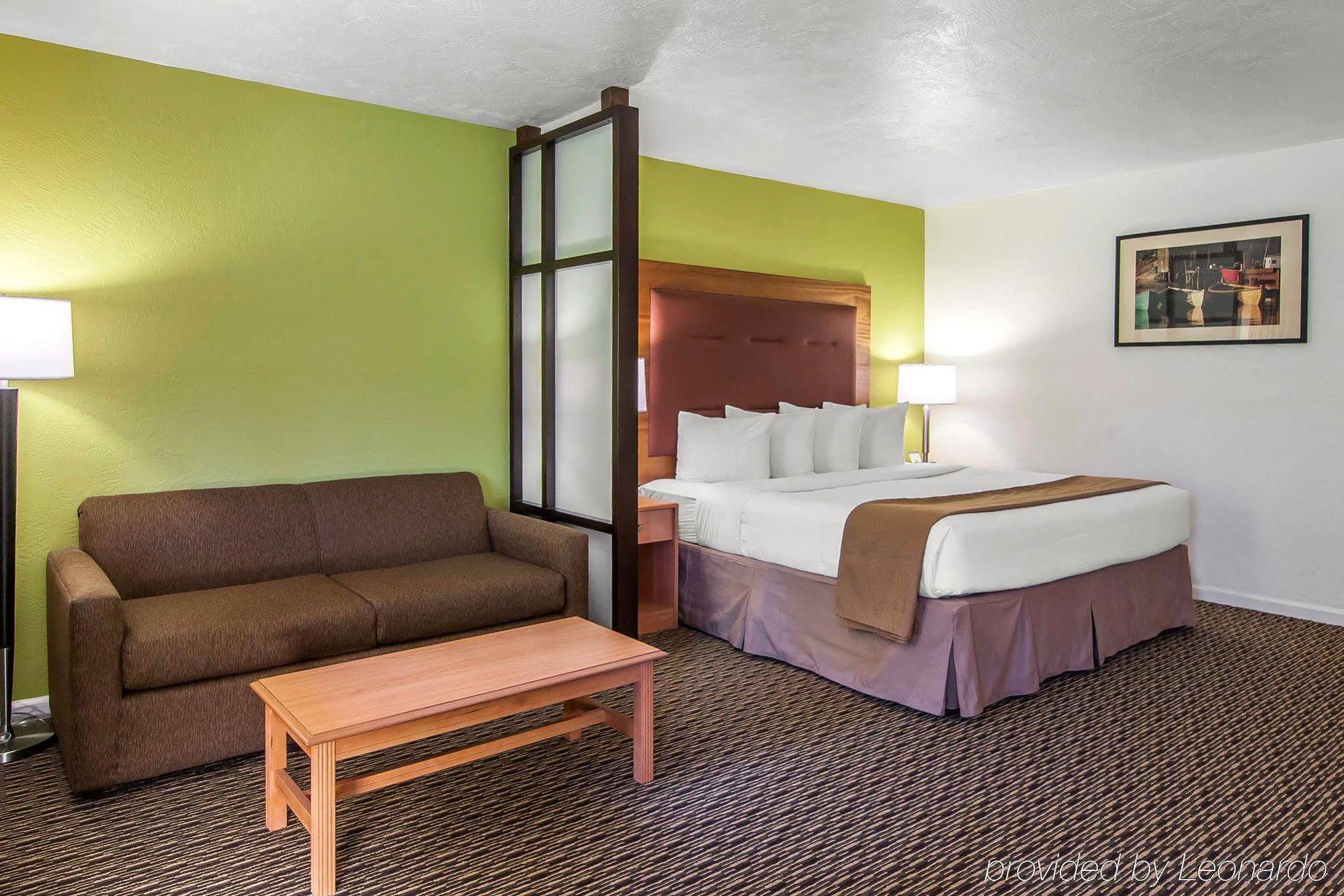 Quality Inn & Suites At Coos Bay North Bend Esterno foto